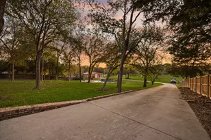 241 Masters Ln, Midlothian, TX 76065 - Photo 28