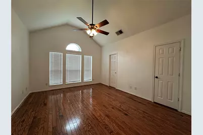 1233 Buehler Court, Lewisville, TX 75067 - Photo 4