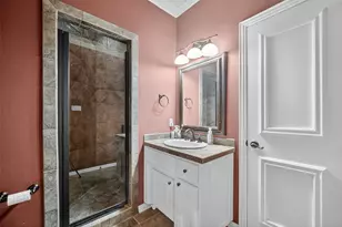 6428 Lavendale Ave, Dallas, TX 75230 - Photo 32