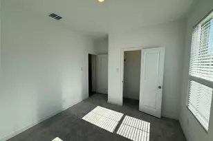 1808 Quaking Aspen Wy, McKinney, TX 75071 - Photo 4