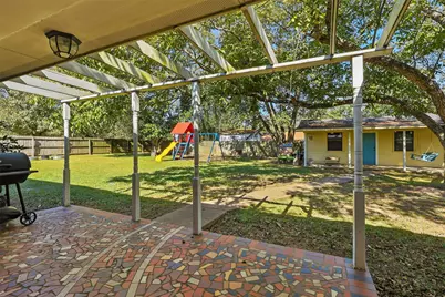 703 E Pennsylvania Avenue, Van, TX 75790 - Photo 8