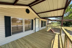 609 Clover Ln, Possum Kingdom Lake, TX 76449 - Photo 2