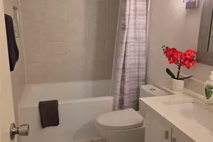 7431 Holly Hill Dr, Dallas, TX 75231 - Photo 18