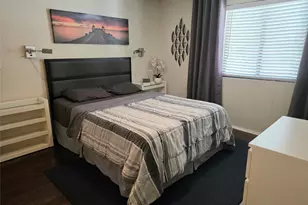 7431 Holly Hill Dr, Dallas, TX 75231 - Photo 16