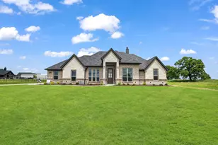 1991 Johnnie Dr, Springtown, TX 76082 - Photo 1