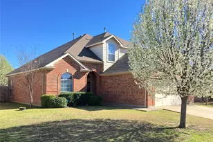 38 Heron Dr, Sanger, TX 76266 - Photo 2