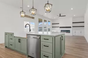 916 Morgan St, Hewitt, TX 76643 - Photo 12