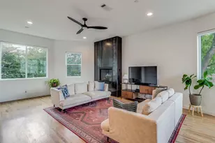 2630 Calvin St, Dallas, TX 75204 - Photo 6