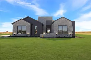 2970 Stella Rose Ct, Waxahachie, TX 75165 - Photo 2