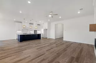 912 Gallant Fox Rd, Hewitt, TX 76643 - Photo 6