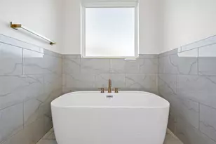 912 Gallant Fox Rd, Hewitt, TX 76643 - Photo 16