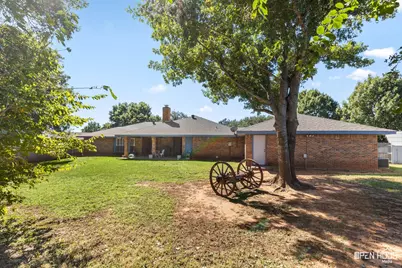 108 Northwood, Henrietta, TX 76365 - Photo 34