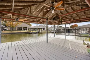 1207 Mallard Way, Granbury, TX 76048 - Photo 32