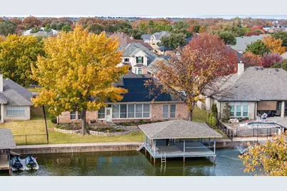 1207 Mallard Way, Granbury, TX 76048 - Photo 4