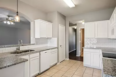 1013 Chesterfield Drive, Murphy, TX 75094 - Photo 12