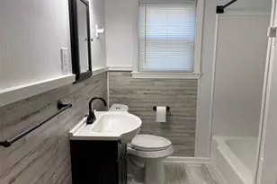 421 Seaman St, Fort Worth, TX 76111 - Photo 8