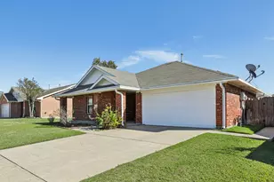 115 Pebble Creek Ln, Terrell, TX 75160 - Photo 2