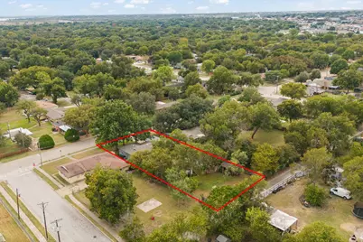 709 Cozby Street N, Benbrook, TX 76126 - Photo 26