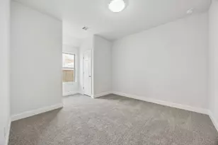 7724 Dibble Ave, Joshua, TX 76058 - Photo 10