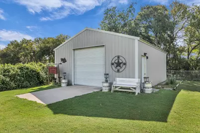 107 Fort Graham Circle, Waco, TX 76705 - Photo 34