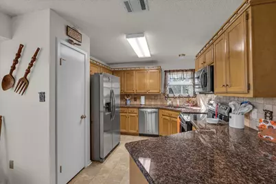 107 Fort Graham Circle, Waco, TX 76705 - Photo 10