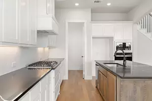 10020 Cresent Dr, Providence Village, TX 76227 - Photo 14