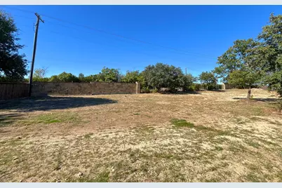 105 Oxford Court, Weatherford, TX 76088 - Photo 34