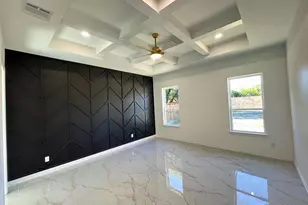 105 Oxford Ct, Weatherford, TX 76088 - Photo 16