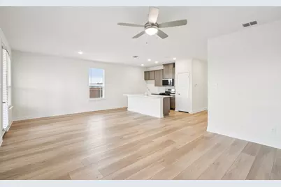 2724 Goldfinch Drive, Denton, TX 76205 - Photo 8