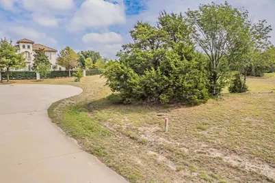 2240 Creekridge Drive, Frisco, TX 75034 - Photo 6