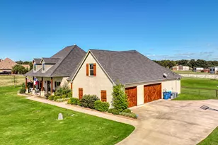 127 Trace Dr, Weatherford, TX 76087 - Photo 1