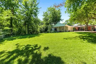 6803 Blessing Dr, Dallas, TX 75214 - Photo 16