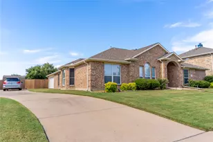 343 Montana Trail, Murphy, TX 75094 - Photo 2