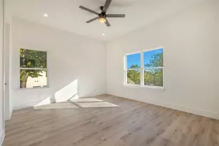 2005 Hearne Ave, Dallas, TX 75212 - Photo 32