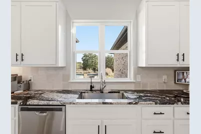 199 Graystone, Weatherford, TX 76088 - Photo 8