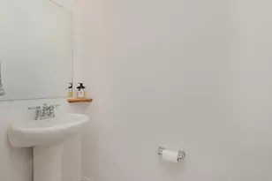 4517 Waterglass St, Garland, TX 75043 - Photo 6