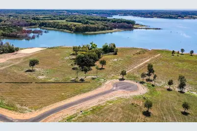 371 Lakewood Lane, Honey Grove, TX 75446 - Photo 8