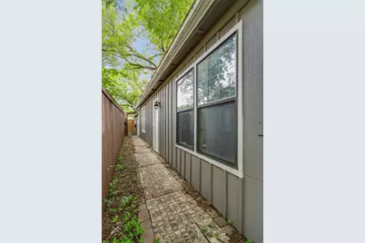 211 Second Street, Denton, TX 76201 - Photo 32