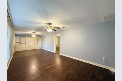 211 Second Street, Denton, TX 76201 - Photo 4