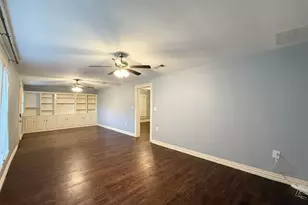 211 2nd St, Denton, TX 76201 - Photo 4