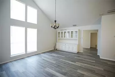 7520 Windhaven Road, North Richland Hills, TX 76182 - Photo 4