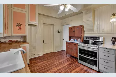 515 Hackberry Street, Clifton, TX 76634 - Photo 12