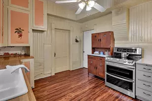 515 Hackberry St, Clifton, TX 76634 - Photo 12