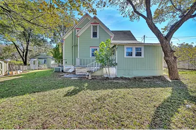 515 Hackberry Street, Clifton, TX 76634 - Photo 38