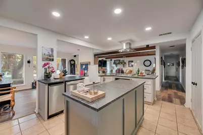 11132 Rosser Court, Dallas, TX 75229 - Photo 4