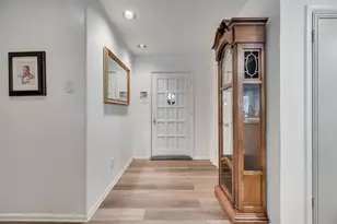 11132 Rosser Ct, Dallas, TX 75229 - Photo 2