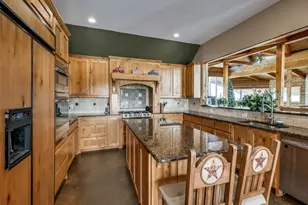 2250 Morrow Rd, Valley View, TX 76272 - Photo 14