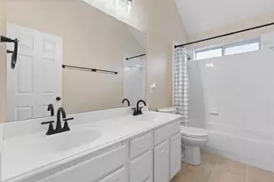 612 Rand Dr, Burleson, TX 76028 - Photo 22