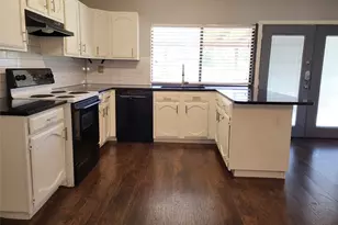 2922 Centennial Dr, Garland, TX 75042 - Photo 24