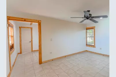 422 Washington Street, Grapevine, TX 76051 - Photo 6